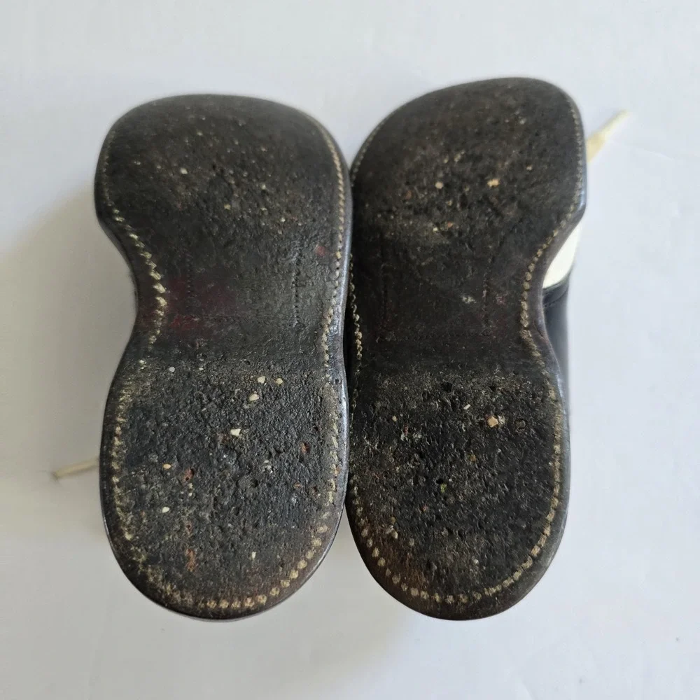 Vintage 1973 Baby Saddle Shoes Black White Pro-tek-tiv Hard‎ Bottom Size 6.5